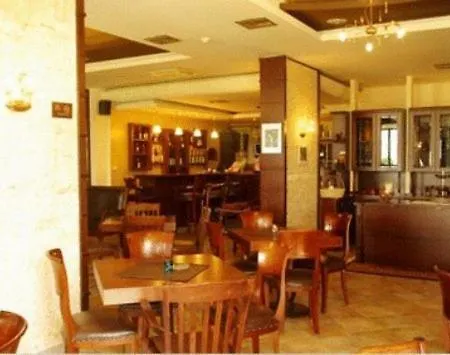 Ateron & Szálloda Amíndeo