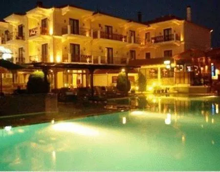 Ateron & 2* Amíndeo